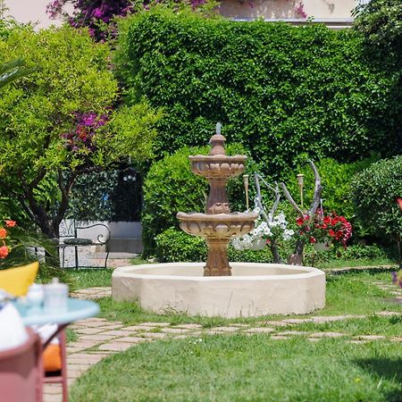 Hotel La Villa Sainte Valerie Adults Only Juan-les-Pins Ngoại thất bức ảnh