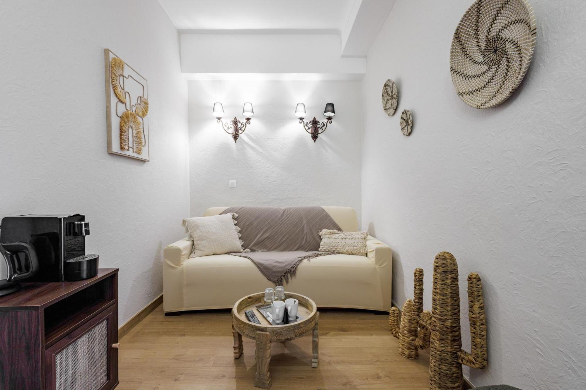 Hotel La Villa Sainte Valerie Adults Only Juan-les-Pins Ngoại thất bức ảnh