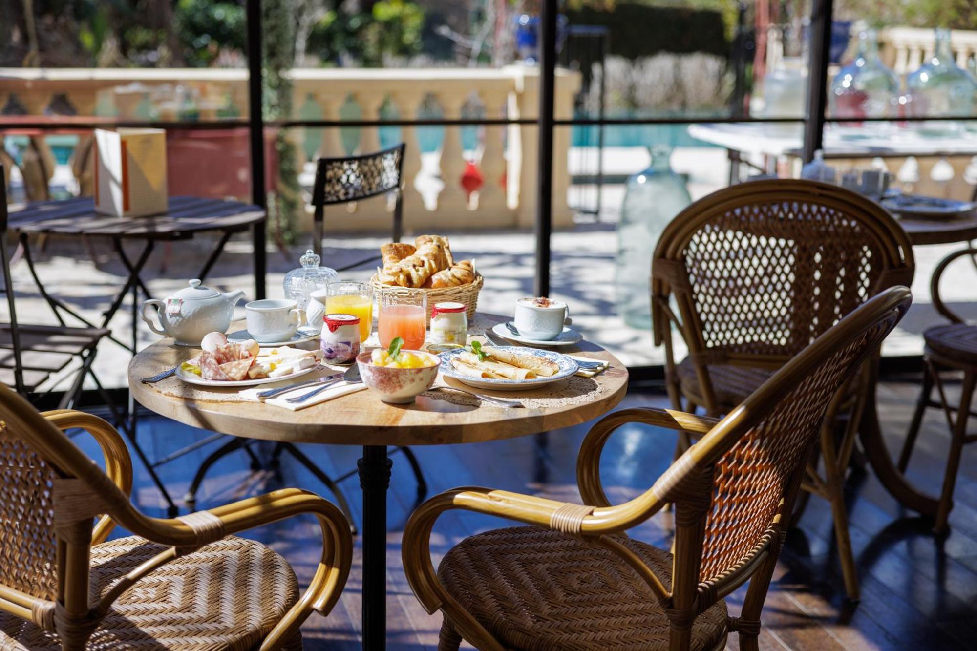 Hotel La Villa Sainte Valerie Adults Only Juan-les-Pins Ngoại thất bức ảnh