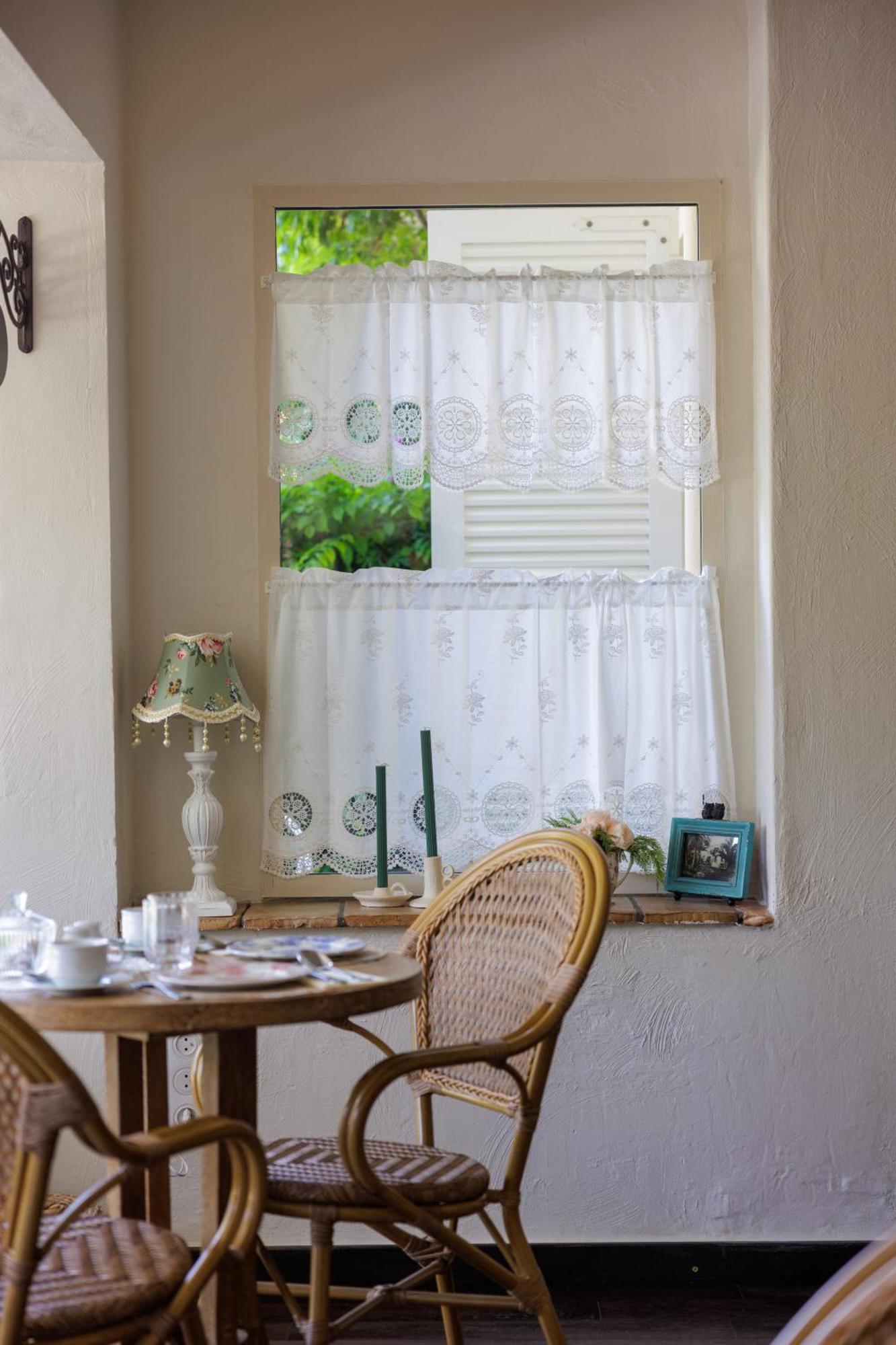 Hotel La Villa Sainte Valerie Adults Only Juan-les-Pins Ngoại thất bức ảnh